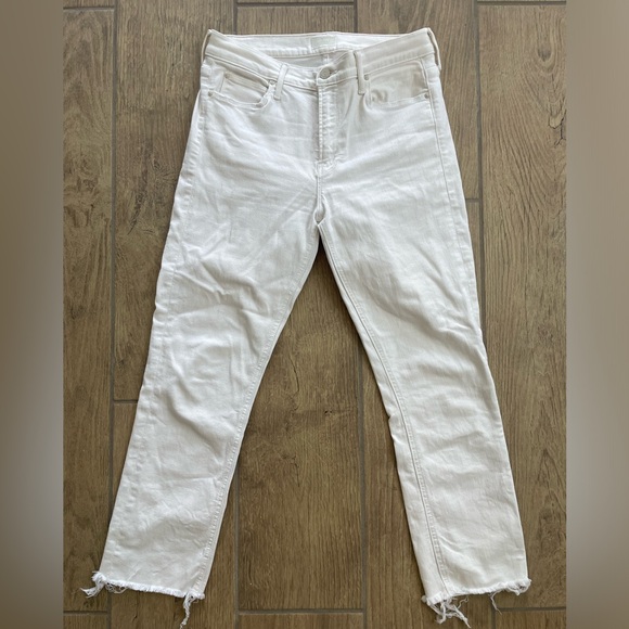 MOTHER Denim - MOTHER White Frayed Ankle Crop Jeans